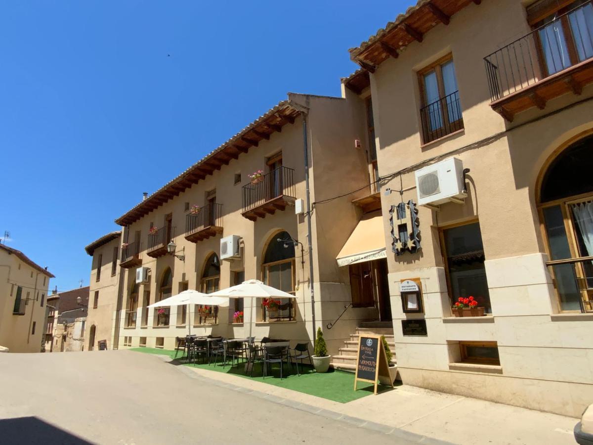 Hostal Tastavins Peñarroya de Tastavins Kültér fotó