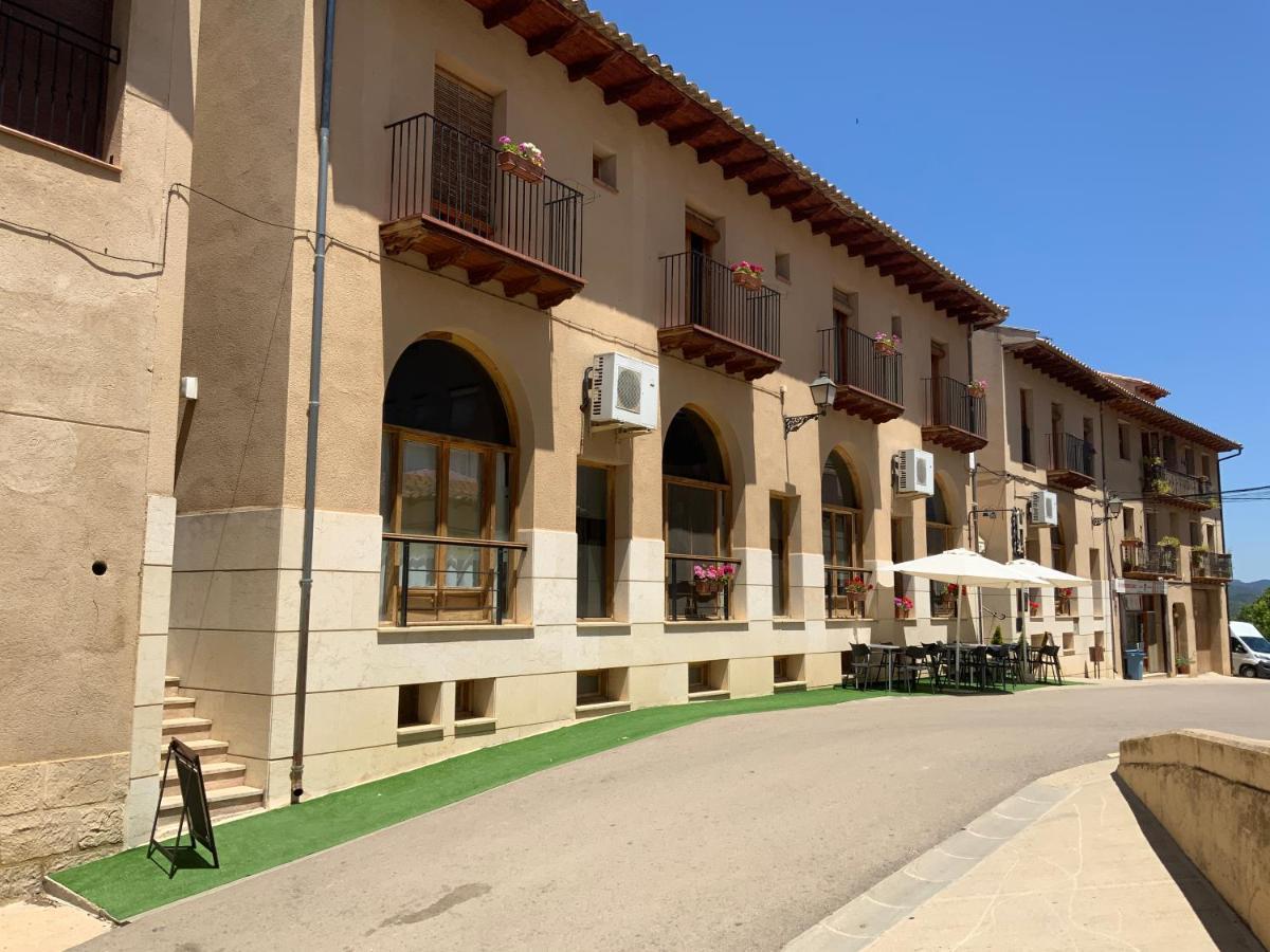 Hostal Tastavins Peñarroya de Tastavins Kültér fotó