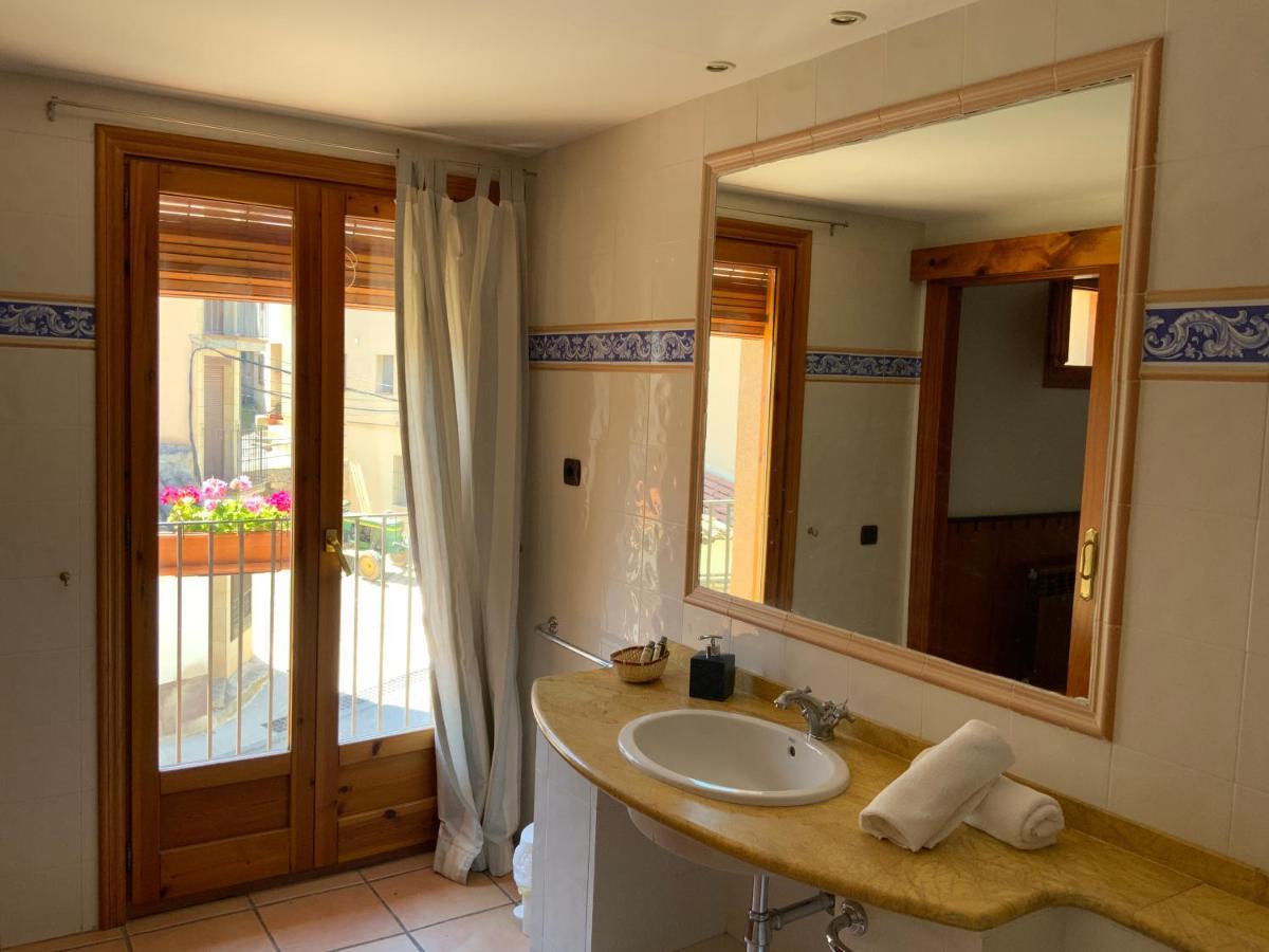 Hostal Tastavins Peñarroya de Tastavins Kültér fotó